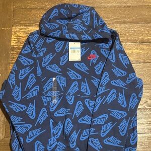Nike Navy and Red Patterned Hoodie